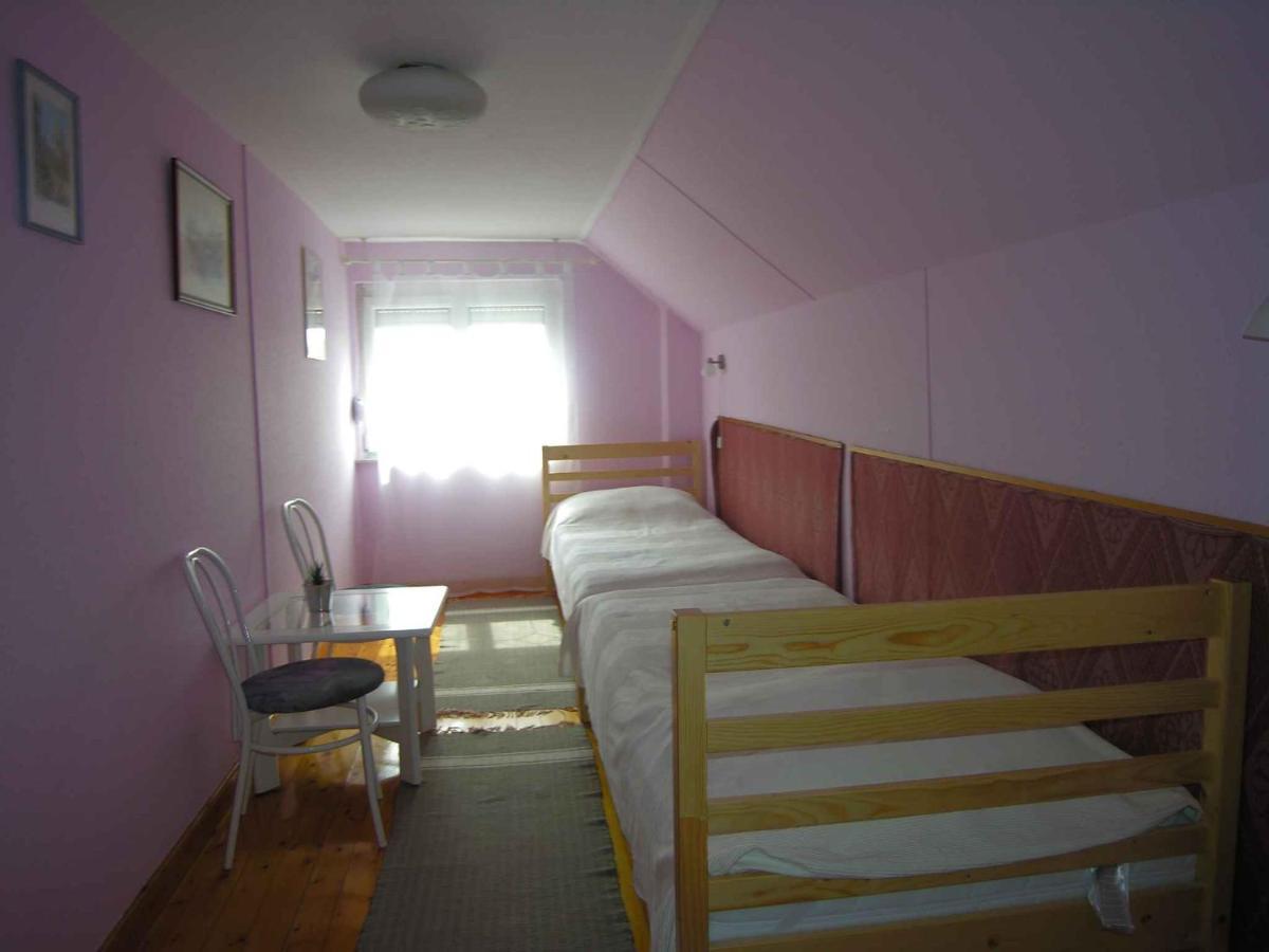 Apartment In Balatonlelle/Balaton 19144 Kültér fotó